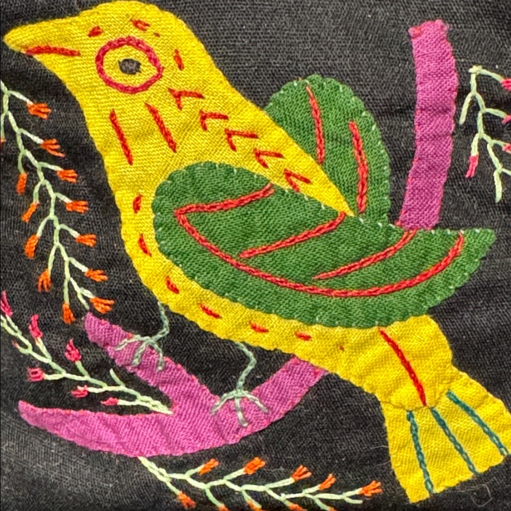 Vintage Peruvian Colorful Bird Embroidered Pouch - Picture 4 of 5